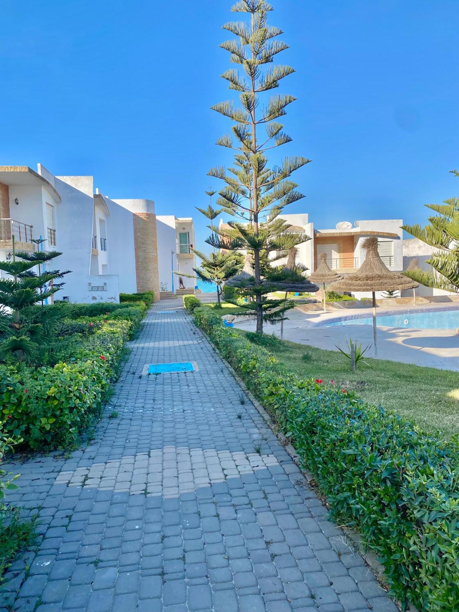 Splendid Beachfront Villa In Sidi Bouzid Beach With Pool Douar Ourlali Luaran gambar
