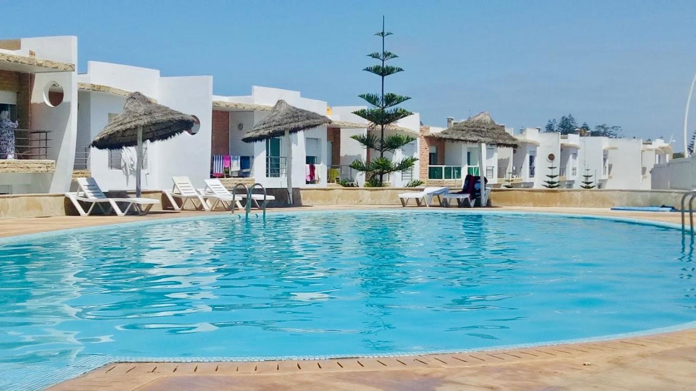Splendid Beachfront Villa In Sidi Bouzid Beach With Pool Douar Ourlali Luaran gambar
